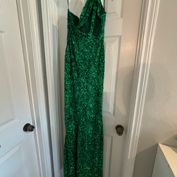 SIZE 4 SHERRI HILL PROM DRESS FROM TERRY COSTA!! - Picture 5 of 6